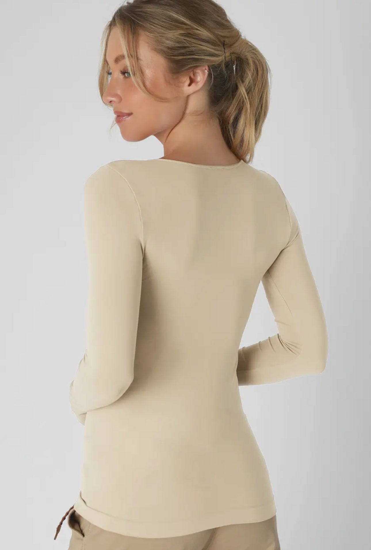 Essential Fitted Long Sleeve Top